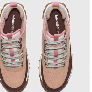 Brand New Women’s  Timberland Motion 6 Hiking Shoes.